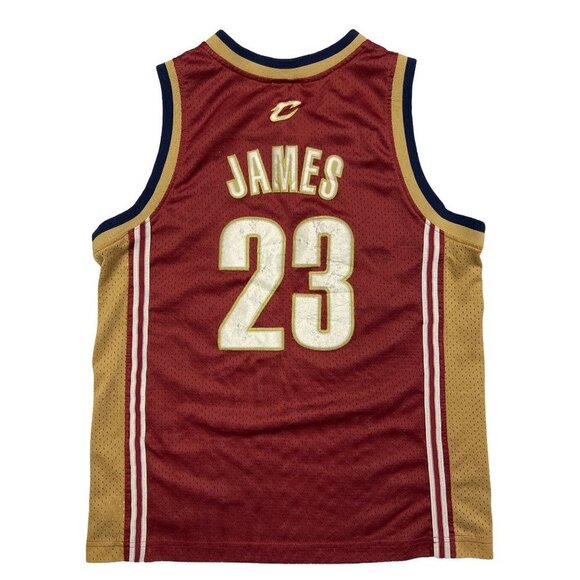 Nike NBA Cleveland Cavaliers LeBron James 23 Red Gold Jersey Size Medium - Picture 2 of 6